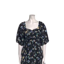Nicholas A-Line Dress
Black
Floral Print
Pleated Accents
Short Sleeve with Square Neckline
Concealed Zip Closure at Back
Designer Fit: Dresses by Nich