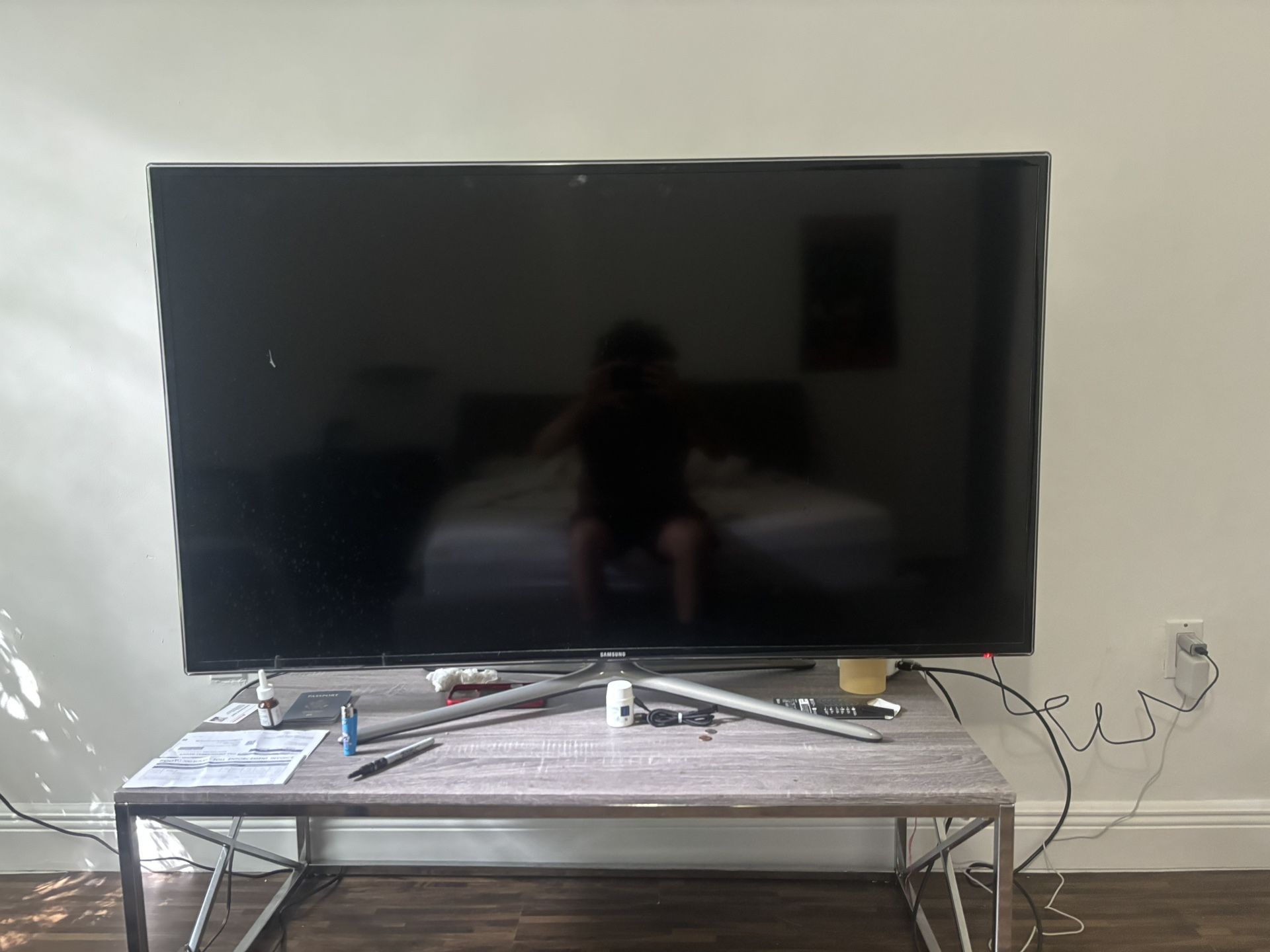 Samsung 60 In smart Tv