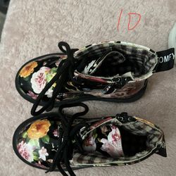 Little Girl Shoes 