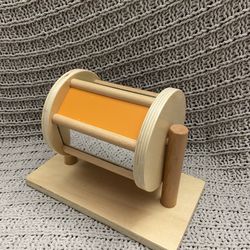 Wooden Spinning Toy Drum