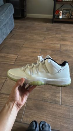 Jordan 11 legend blue Lows
