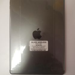 iPad, 8 Generation, 128 GB, Wi Fi