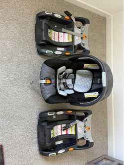 Chicco Car Seat with bases