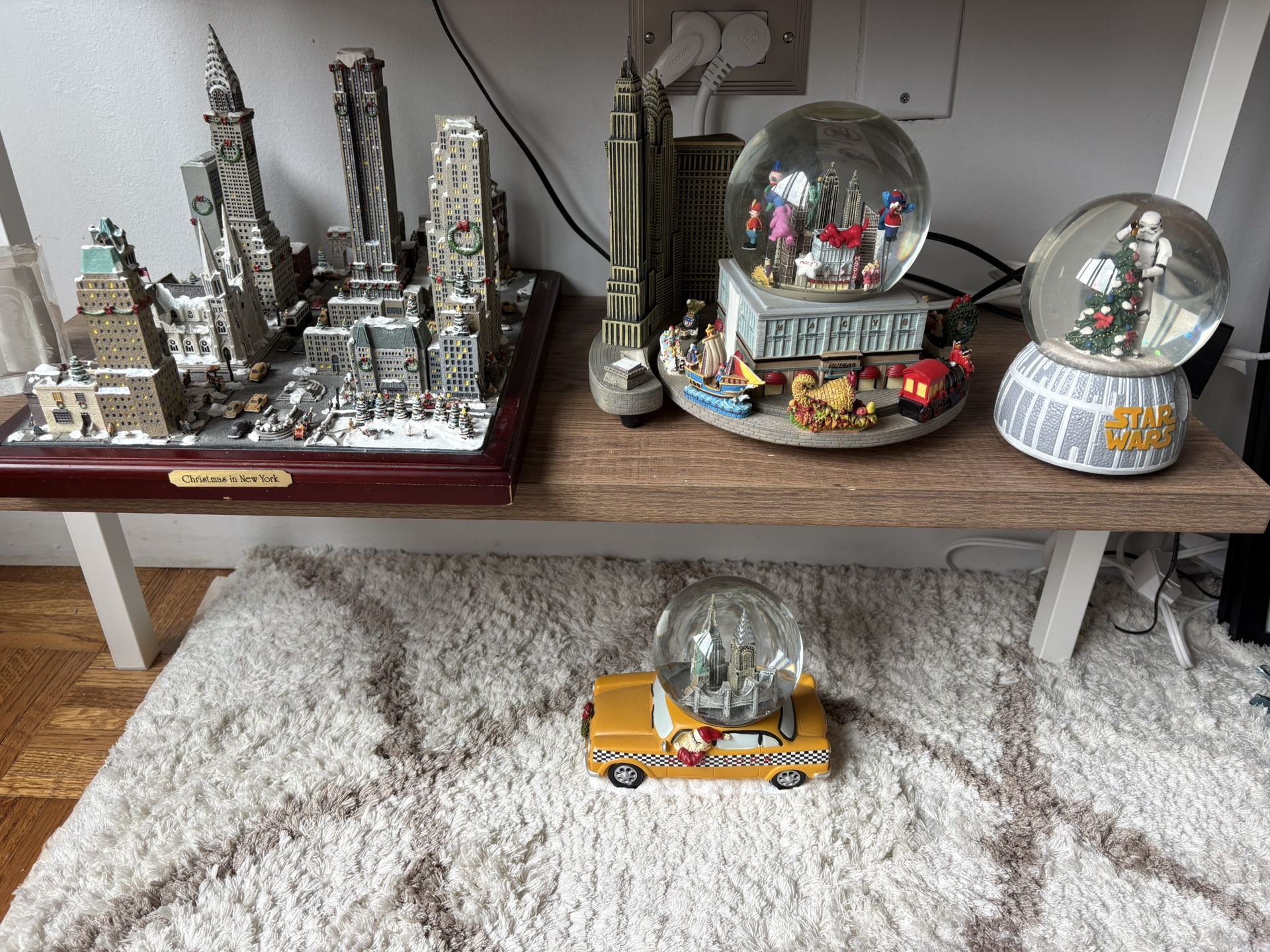 3 Christmas NYC Statues And Globes Macys, Star Wars And Cab Taxi Home Decor Pictures Chairs Table Desk Toys Weights Bike Scooter Figures Sculptures