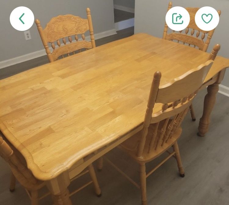 Beautiful Natural Wood Dining Table With 4 Chairs