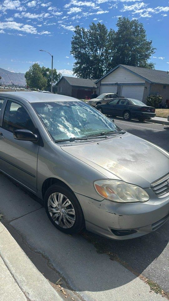2004 Toyota Corolla