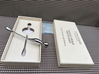 L’Occitane Face Care Spatula - Brand New