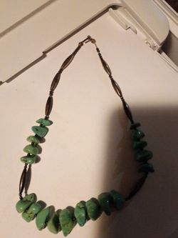 Native turquoise choker necklace