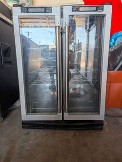 Wine Cooler/Mini Fridge