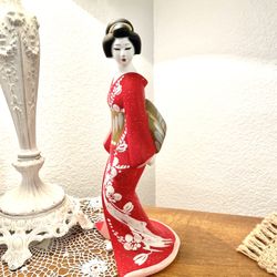 Vintage Hakata Japanese Geisha Clay Figurine