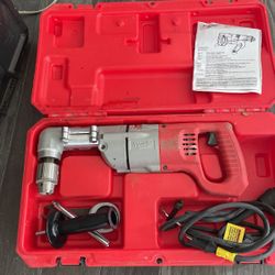 Milwaukee right angle drill