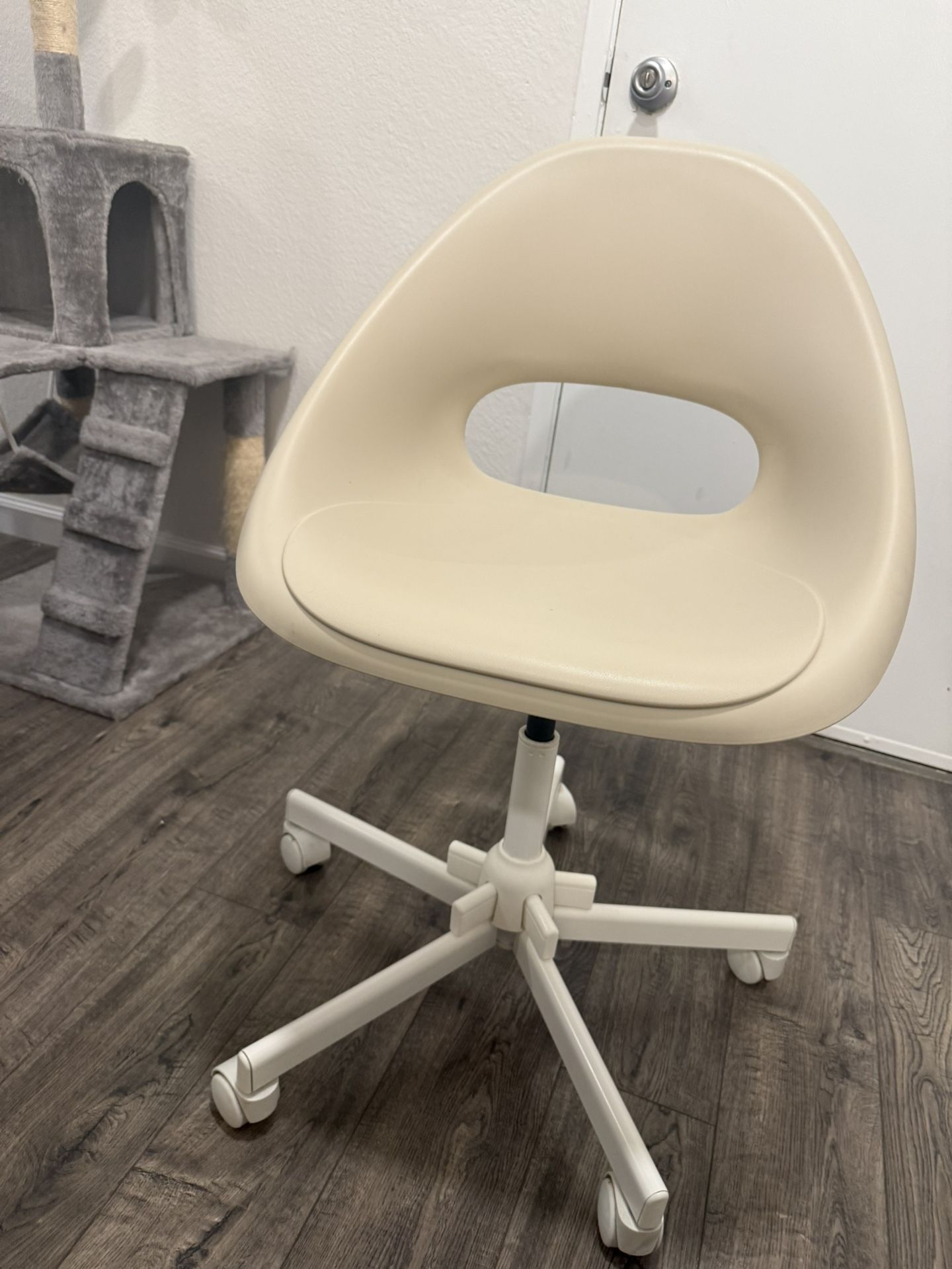 Ikea Swivel Chair