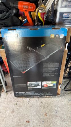 Hitch mount cargo carrier