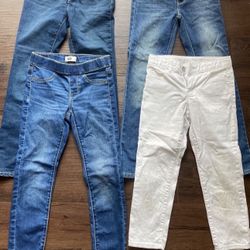 Girls Jeans, 8-10Y $25 for all 4 pairs Come and choose  I have around 10 pairs of jeans 