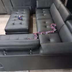 *Fourth Of July Now*---Ibiza Mature Gray Leather Sectional Sofa W/Ottoman---Delivery And Financing Available👏