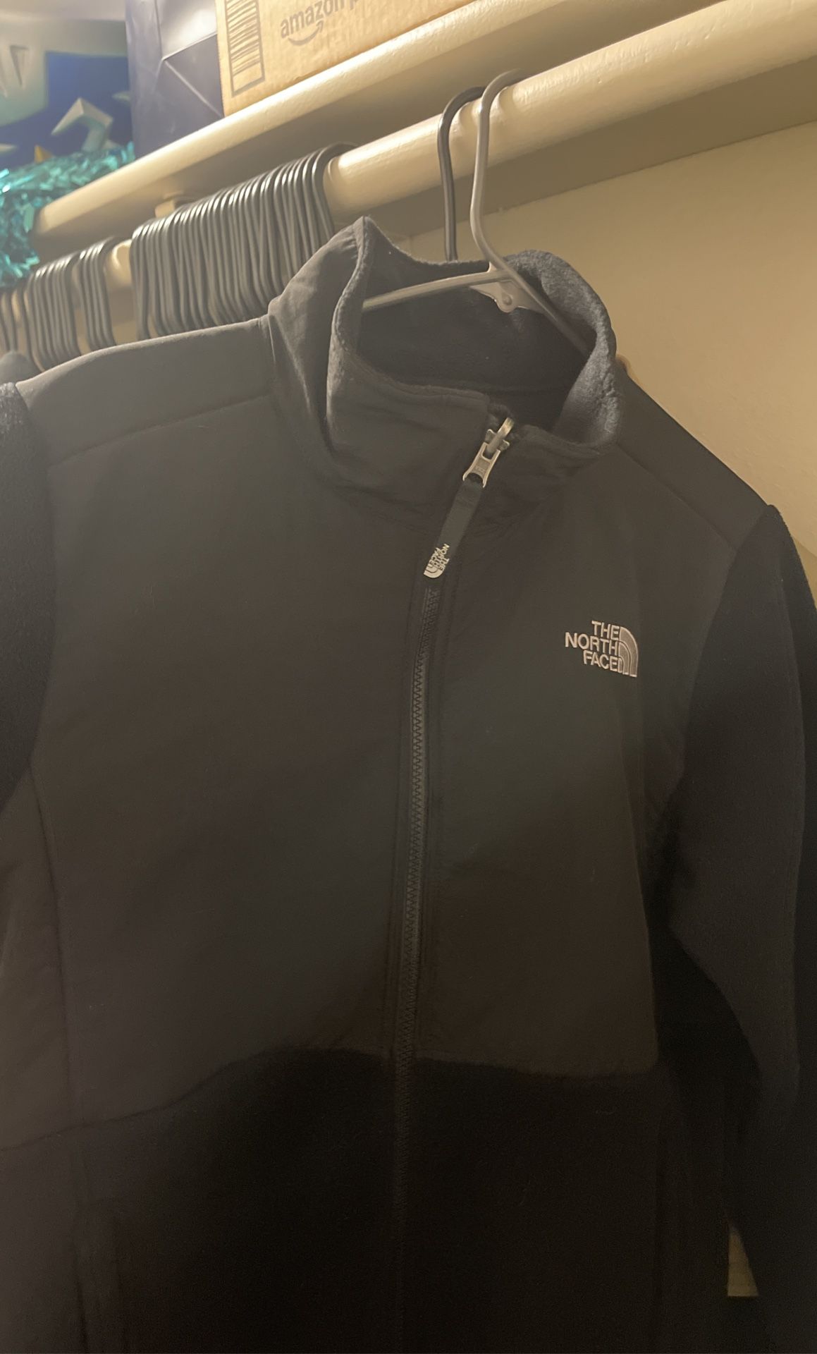 The North Face Girls Youth Denali Jacket Fleece Coat Black Size XL 18