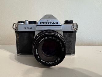 Pentax Asahi  K1000 35mm Film Camera W/50mm Lens Film