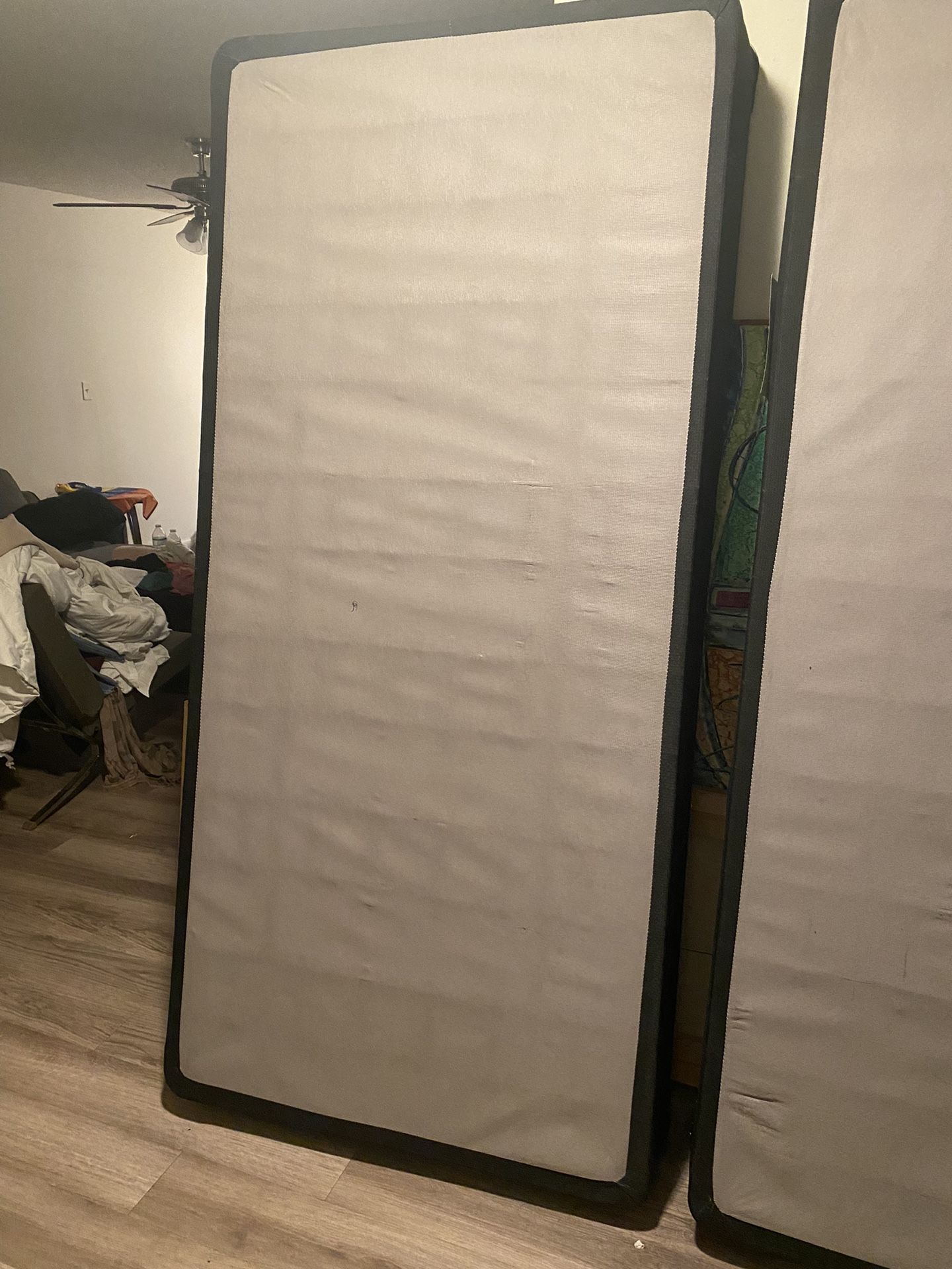 Box Spring King FREE