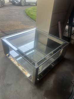 Z Gallerie Mirrored Large Coffee Table 