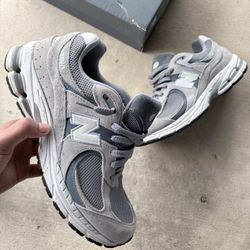 New Balance 2002r Grey
