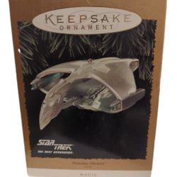 Hallmark Star Trek Romulan War Bird Ornament 1995 Lights NEW!!