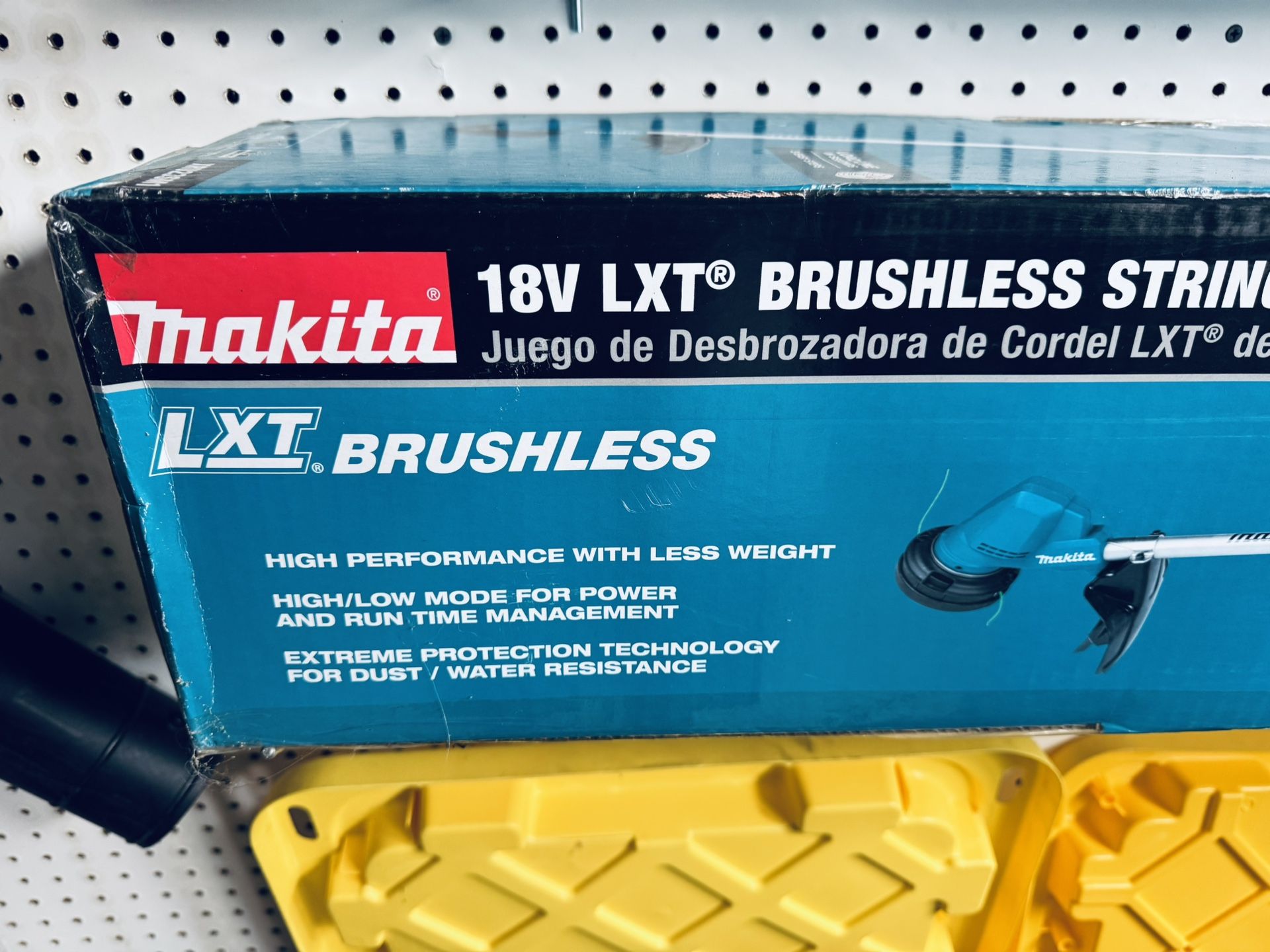 Makita Weed Wacker 18v