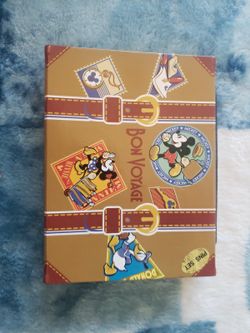 DISNEY PIN BON VOYAGE