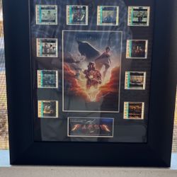 Limited Edition “DC The Flash, Worlds Collide” Commemorative Plaque