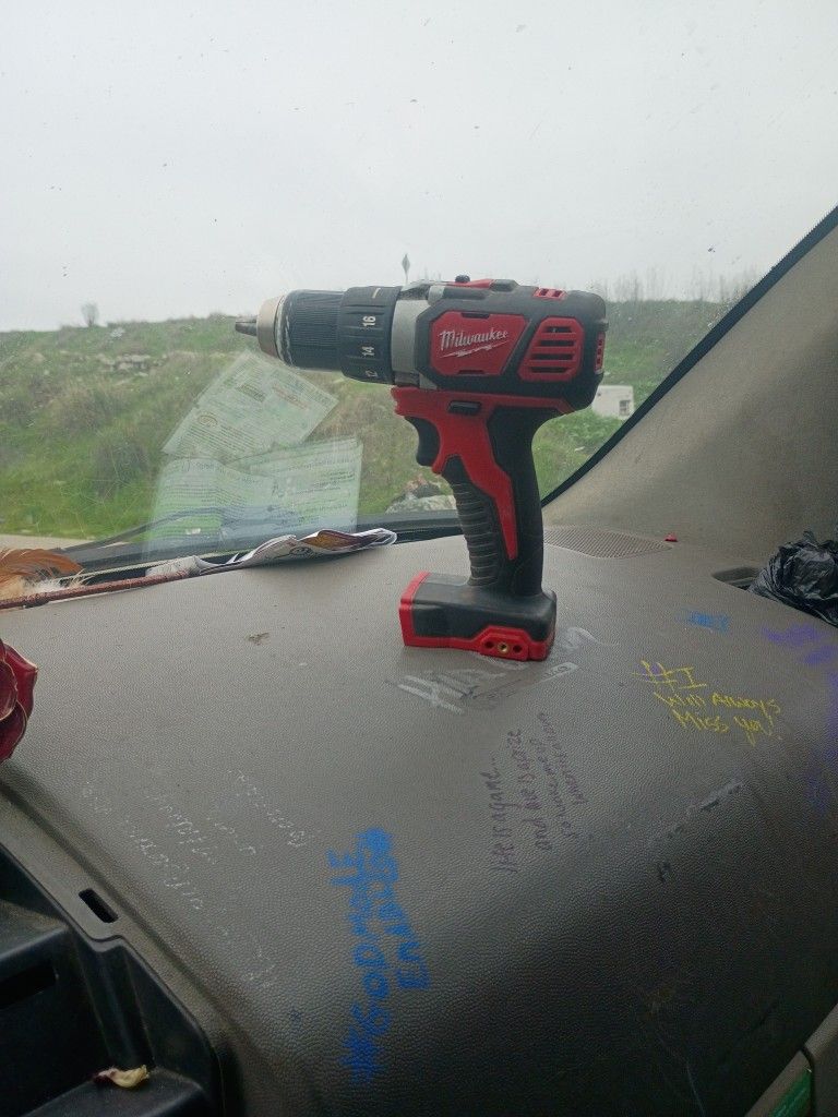 Milwaukee M18 Drill/Driver