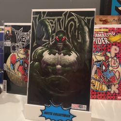 Venom #30 - Exclusive Variant