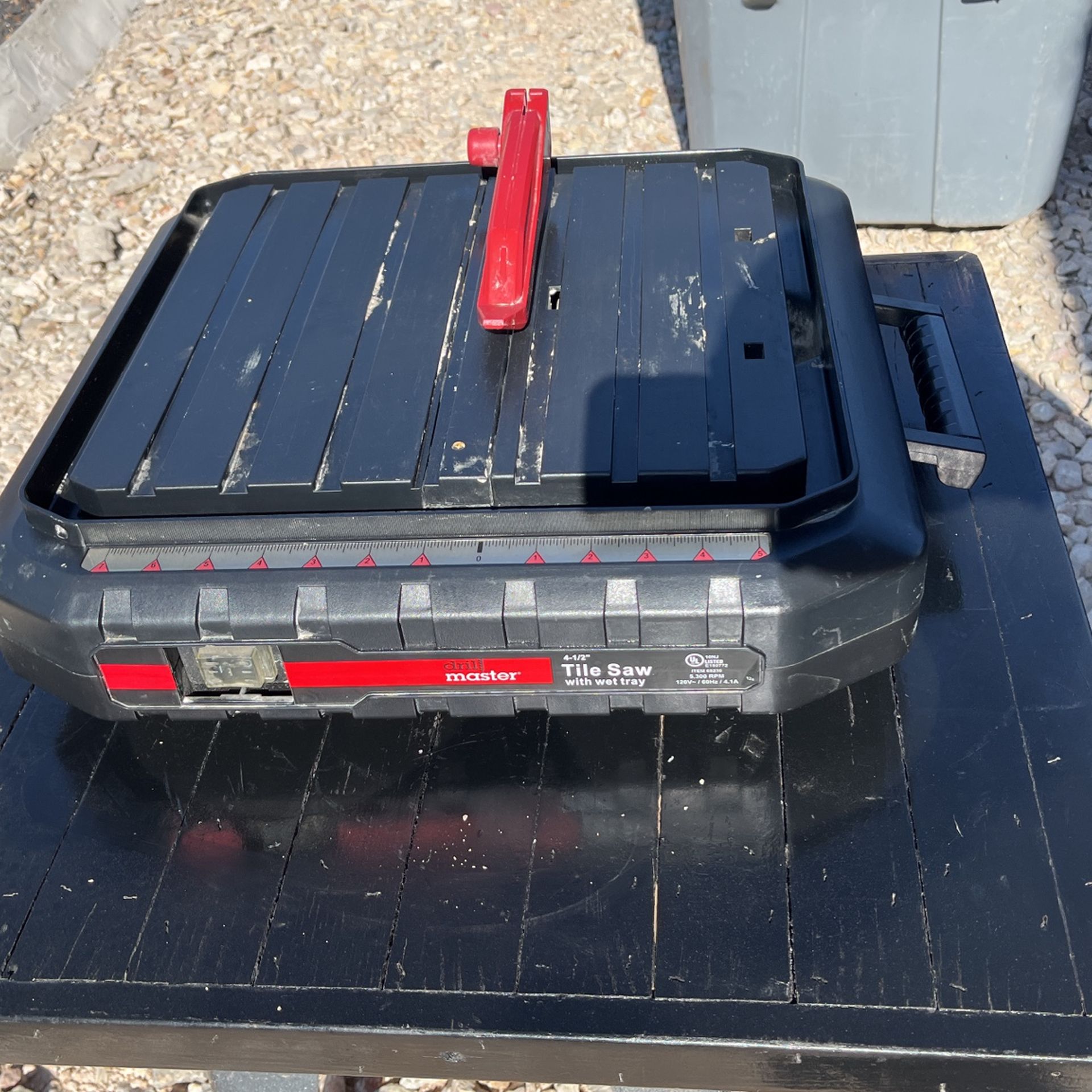 Tile Saw 4 1/2. Drill Master