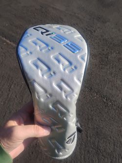 Golf Clubs! New TaylorMade Qi 35 Driver Headcover!