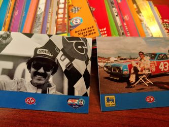 116 Richard Petty trading cards from 1992. Nascar