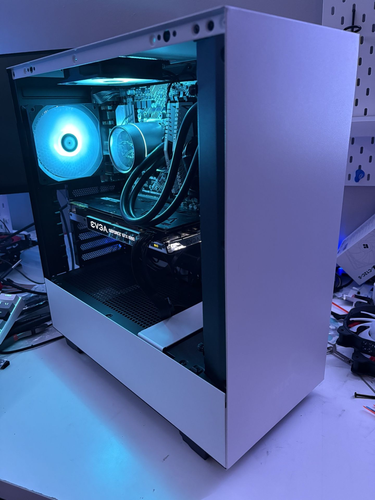 RYZEN 5 5600g GTX 1080 GAMING PC