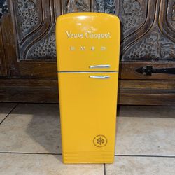 Veuve Clicquot SMEG Fridge Cooler Limited Edition Tin Box Only No Bottle
