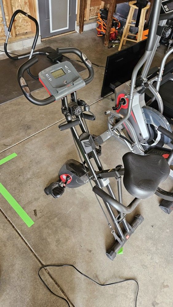 Advenor Exercise Bike