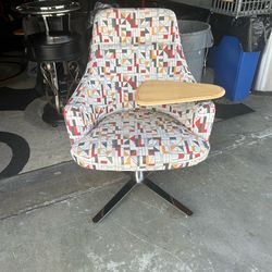 Retro  mid century swivel lounge chair