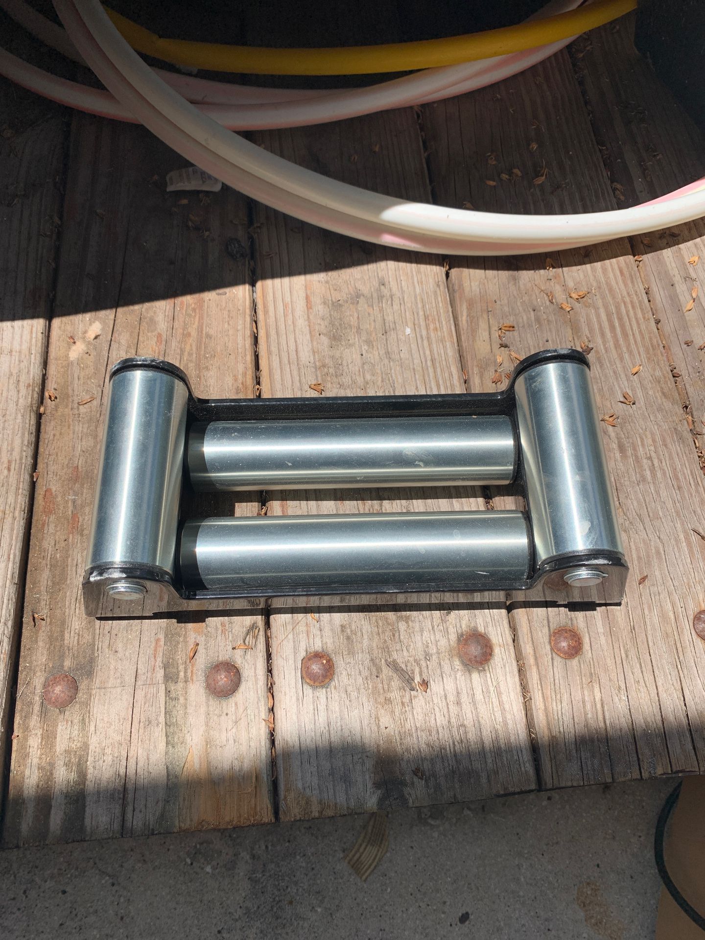 Winch roller guides
