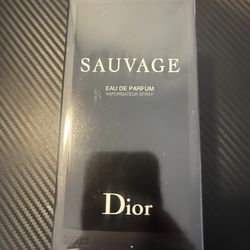 Sauvage Dior cologne 