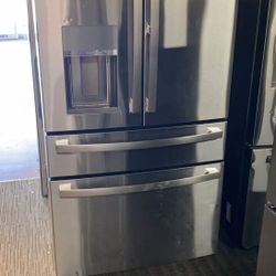 GE PVD28BYNFS Profile 27.9 cu. ft. Refrigerator 3RL9O