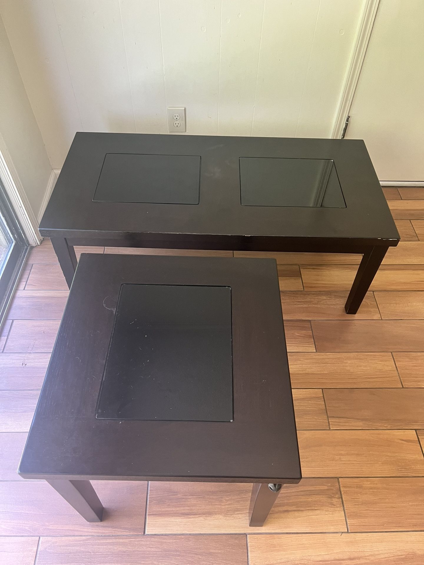 Coffee Table 2 End Tables