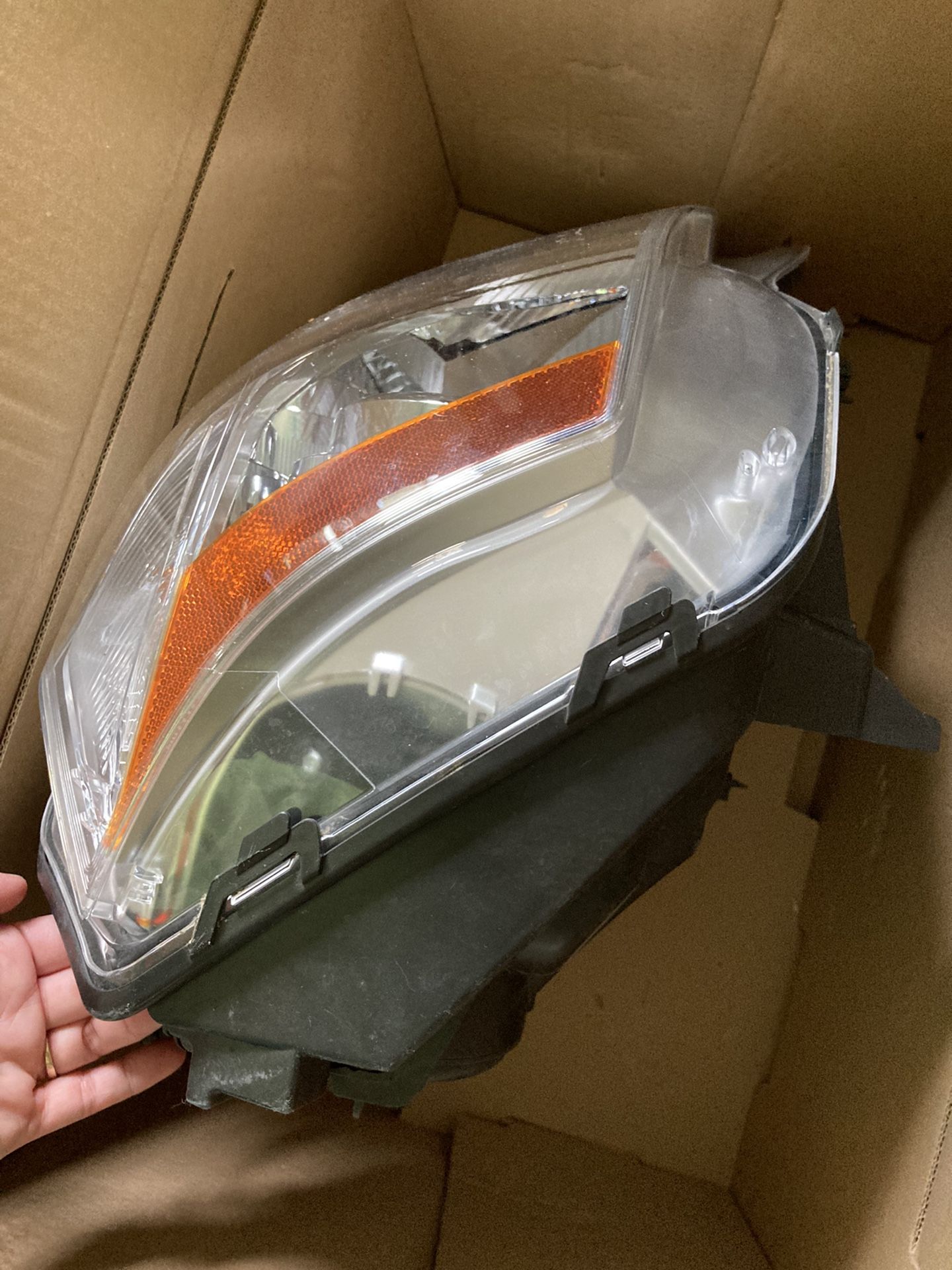 Mercedes 2012 GLK 350 Front Left Side Headlight Working