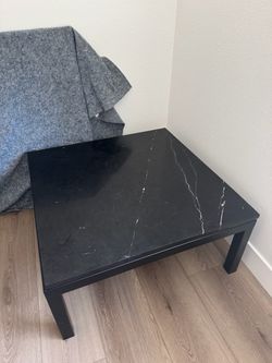 Black Marble Coffee yyTable and Side Table