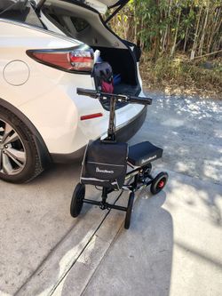 BlessReach All-Terrain Foldable Knee Scoote