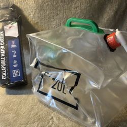 Collapsible Water Carrier Survivor Series