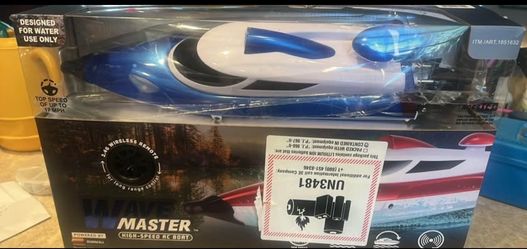 RC boat