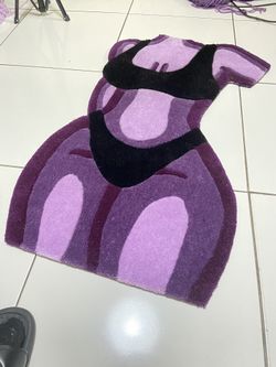 CUSTOM RUG
