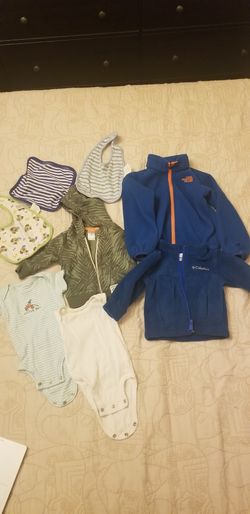 $8.00 BABY BOY 0-3 months used cloths