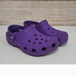 CROCS Classic Purple Slipon Clogs Kids J1
