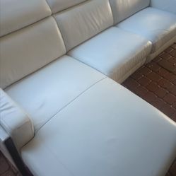 SRCTIONAL GENUE LEATHER RECLINER ELECTRIC.. DELIVERY 🚚 SERVICE AVAILABLE 🚚💥🚚